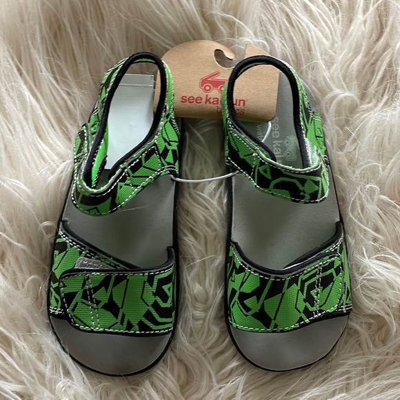 See Kai Run Sandals Sz 10 - Picture 1 of 3